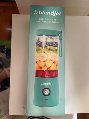 blendjet Portable Blender - Mint Green and/or black